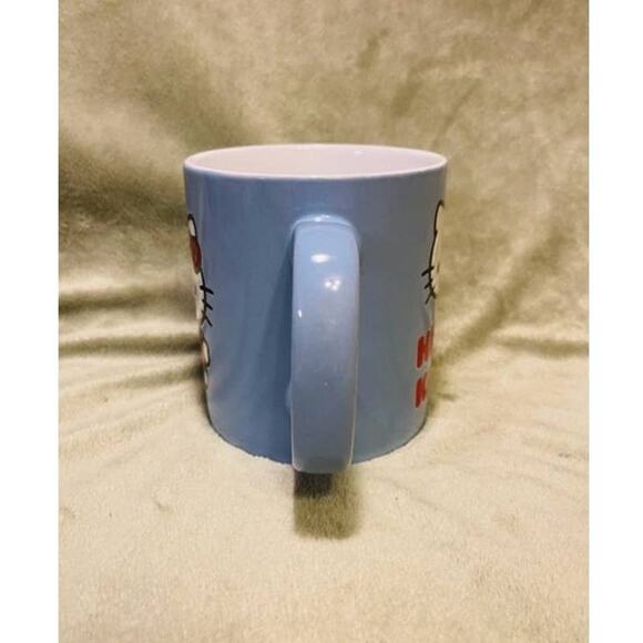 Hello Kitty Double Sided Pose Large 20oz Periwinkle Blue Ceramic Mug- NEW - Picture 2 of 6